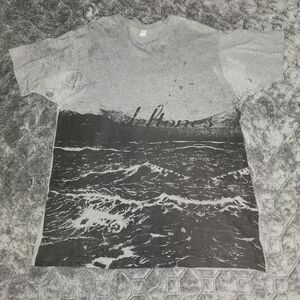 Deftones Cherry Waves Shirt - Size XL - Vintage - Saturday Night Wrist
